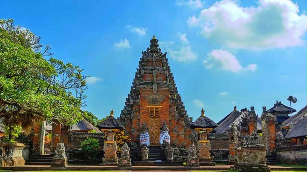 batuan temple north bali tour